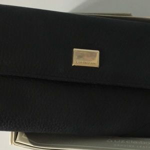 Nwt Liz Claiborne wallet
